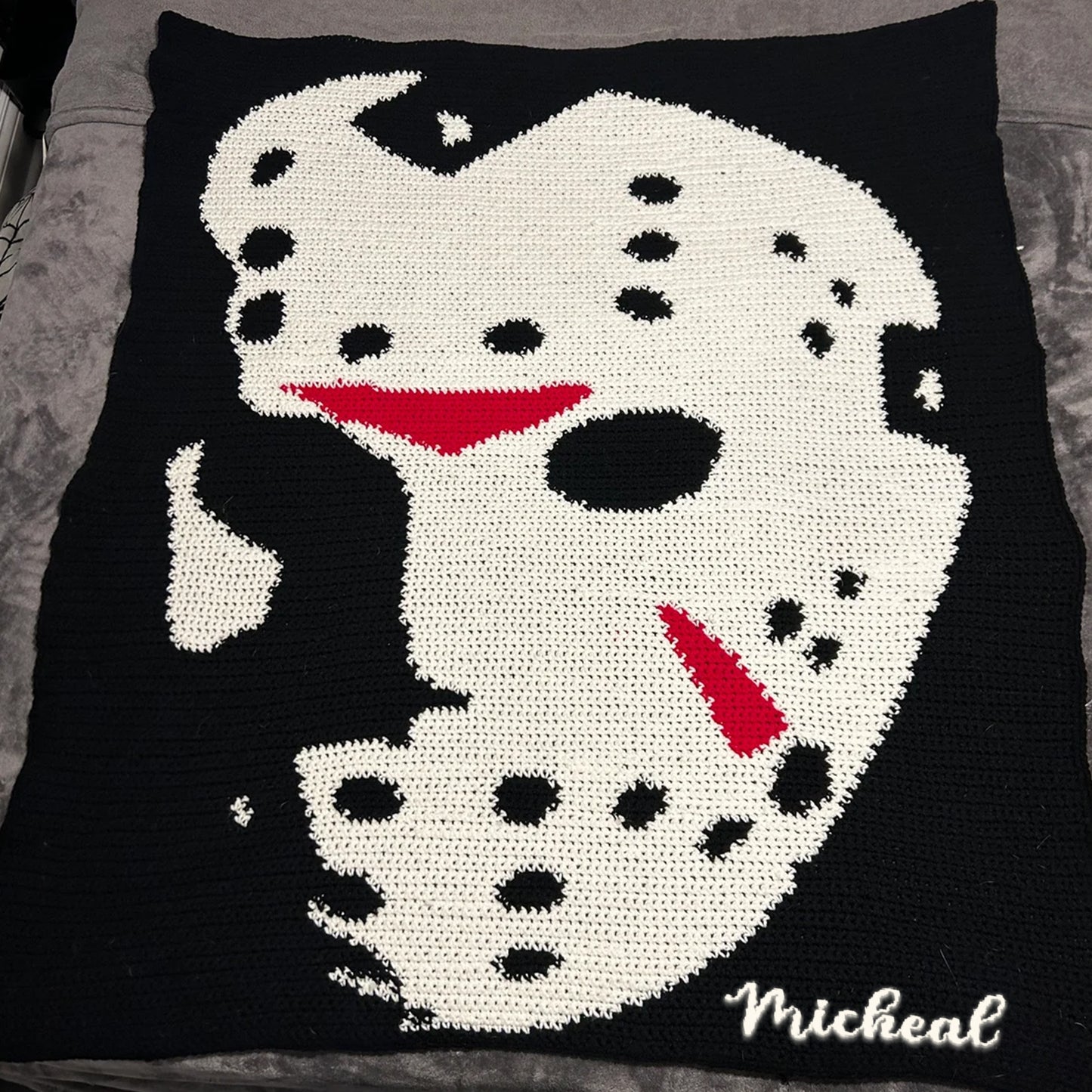 Jason Vorhees Mask Crochet Throw Blanket – Halloween Black and White Blanket