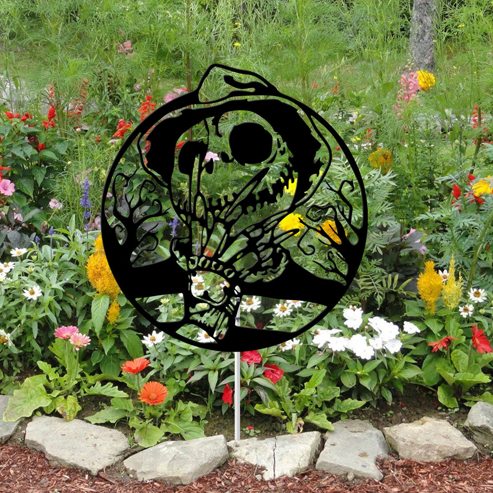 Freddy Krueger Metal Yard Sign – Scary Halloween Horror Decor for Outdoor Lawn or Garden