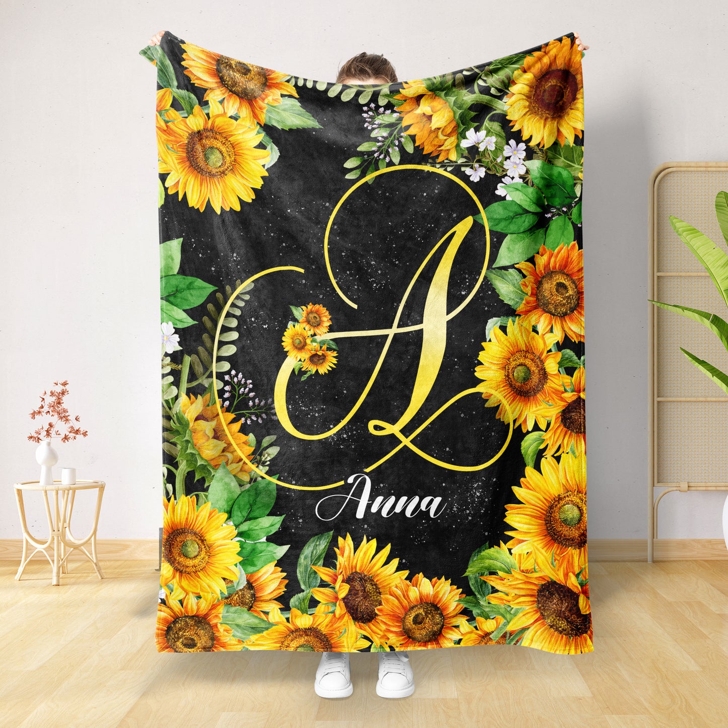 Custom Name Sunflower Blanket, Gift For Mom, Gift For Daughter.