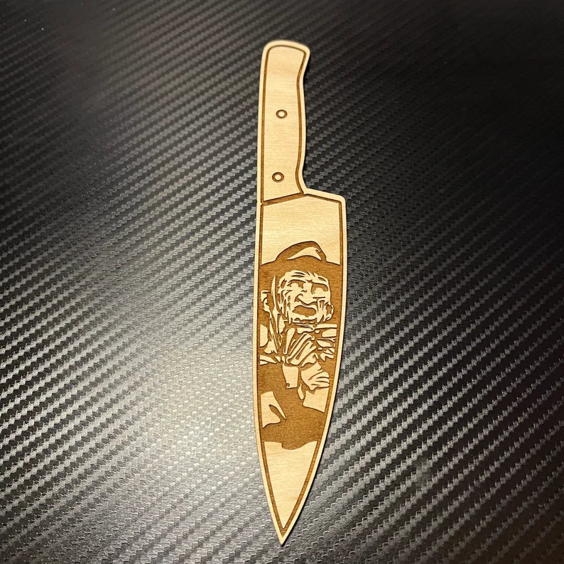 Personalized Horror Icon Portrait Wooden Knife Replica Art, Gifts for Horror Fans, Halloween Decor, Horror Collectible